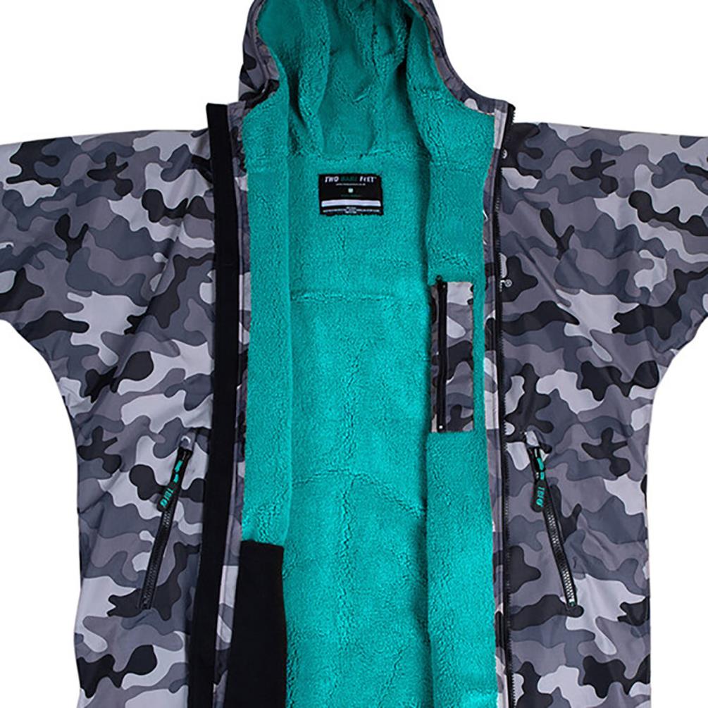 Two Bare Feet Weatherproof Changing Robe & Changing Mat - Grey Camo / Teal Extra Image 2